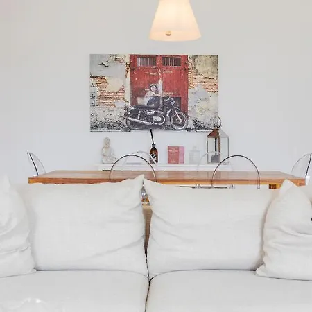 Daire Magnolia - High Standing Floor *