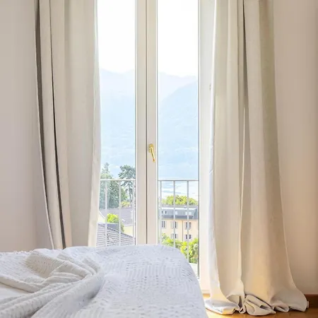 Magnolia - High Standing Floor *