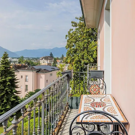 Apartment Magnolia - High Standing Floor Locarno
