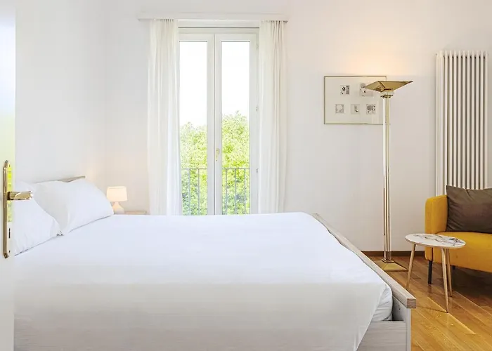 Magnolia - High Standing Floor * Locarno