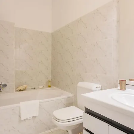 Magnolia - High Standing Floor