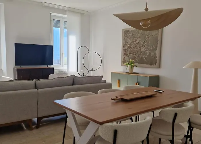 Magnolia - High Standing Floor